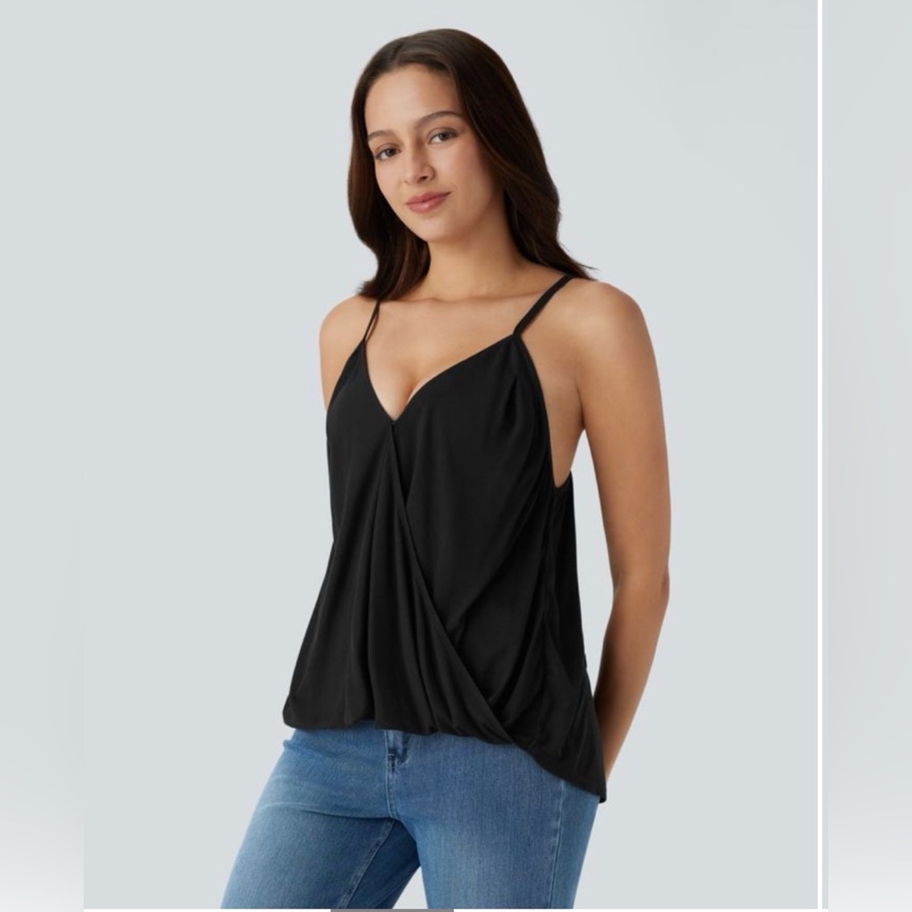 HALARA Black Camisole Top